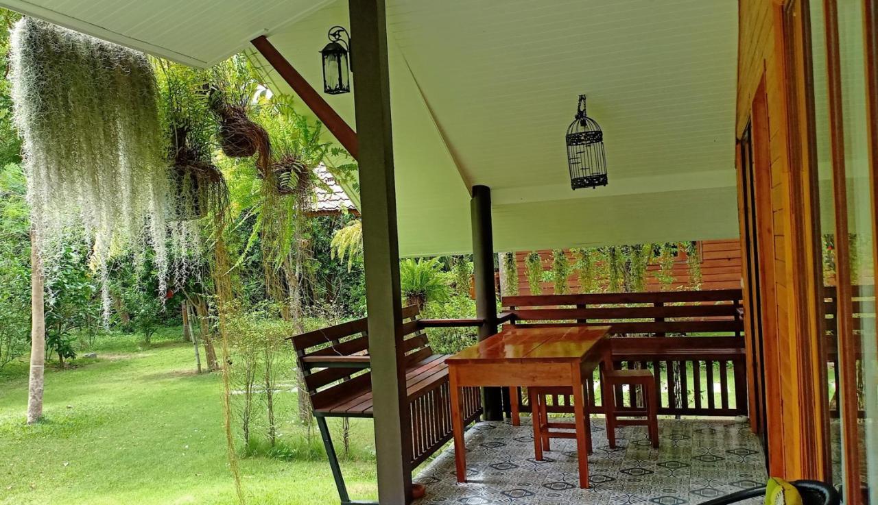 Rai Lung Tui Homestay Prachuap Khiri Khan Ngoại thất bức ảnh